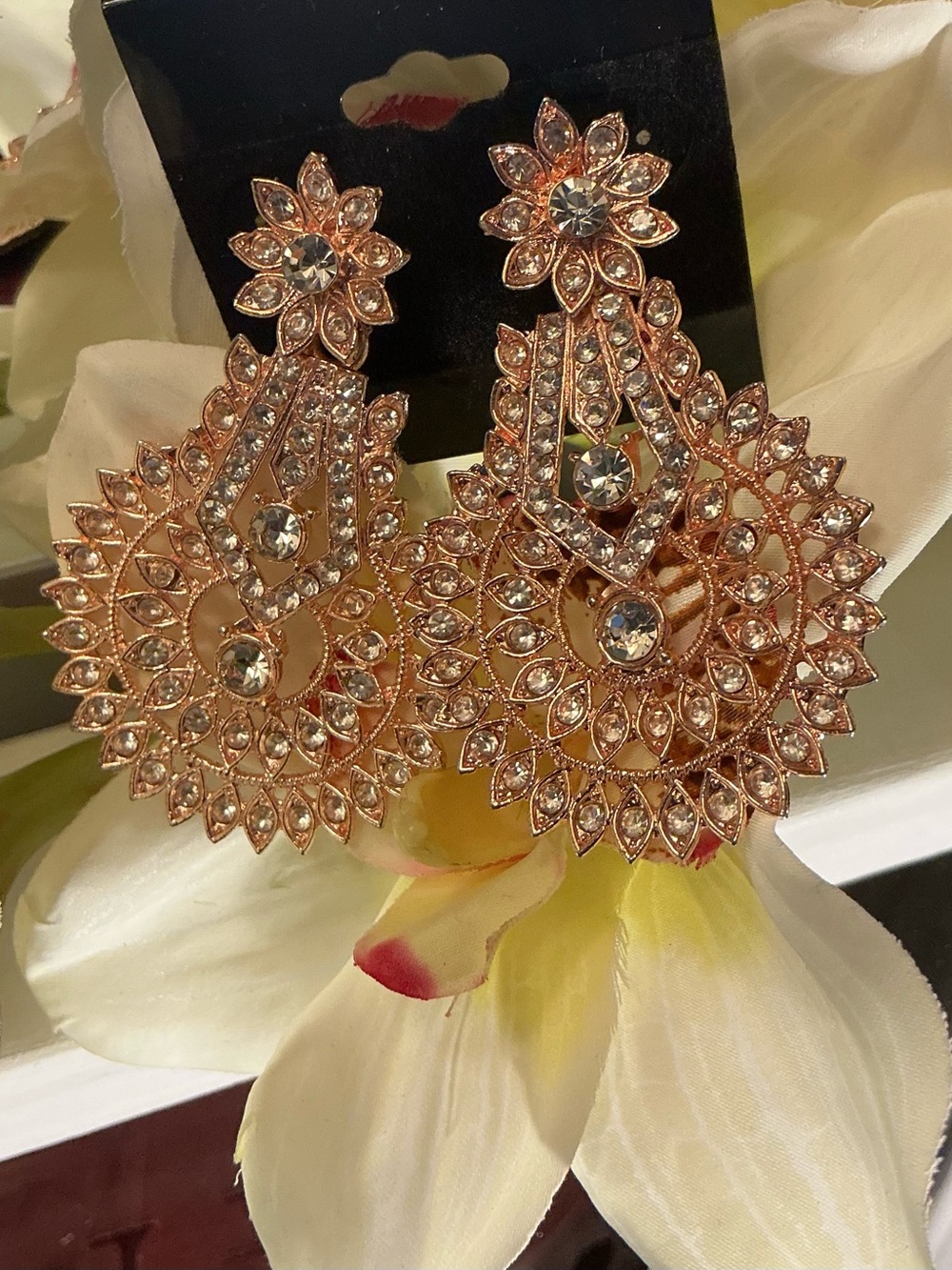 Rose Gold tone Crystal Floral Drop Earrings - Elegant Women Jewelry